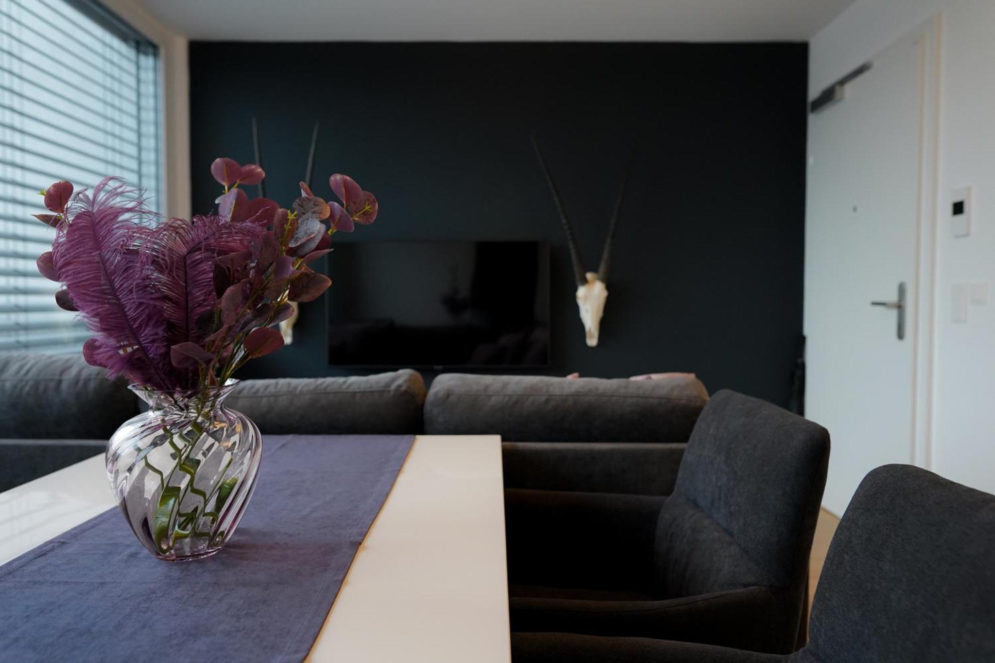Modern Stylish Design Apartment With Free Parking Emily Vienne Extérieur photo