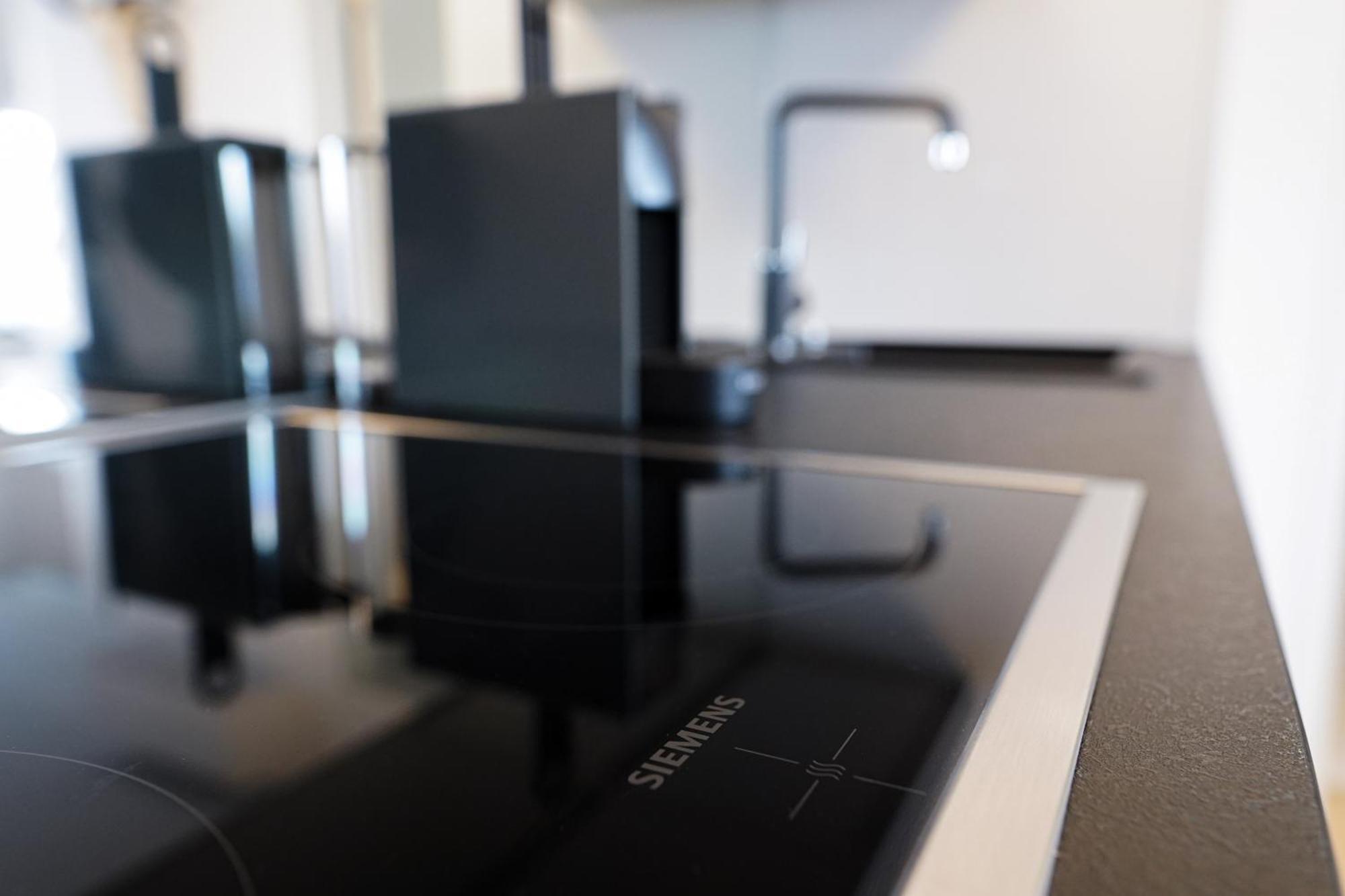 Modern Stylish Design Apartment With Free Parking Emily Vienne Extérieur photo