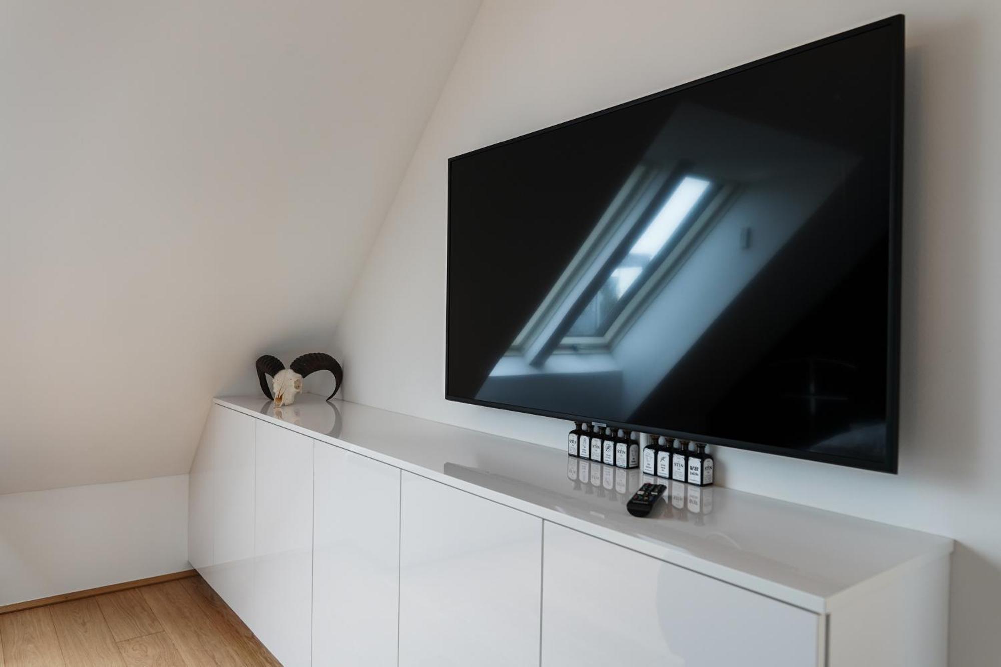 Modern Stylish Design Apartment With Free Parking Emily Vienne Extérieur photo