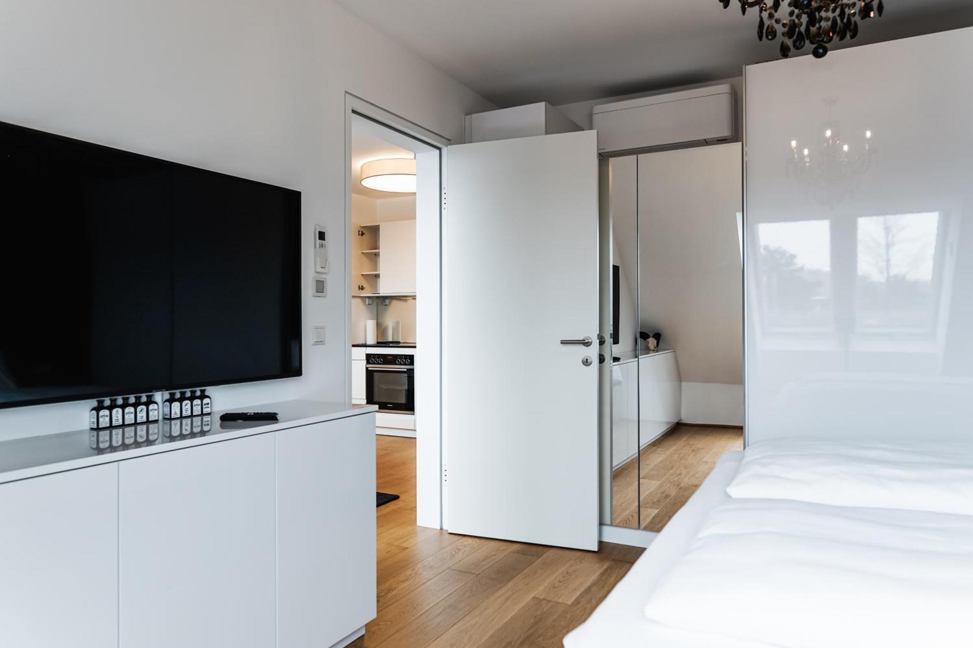 Modern Stylish Design Apartment With Free Parking Emily Vienne Extérieur photo