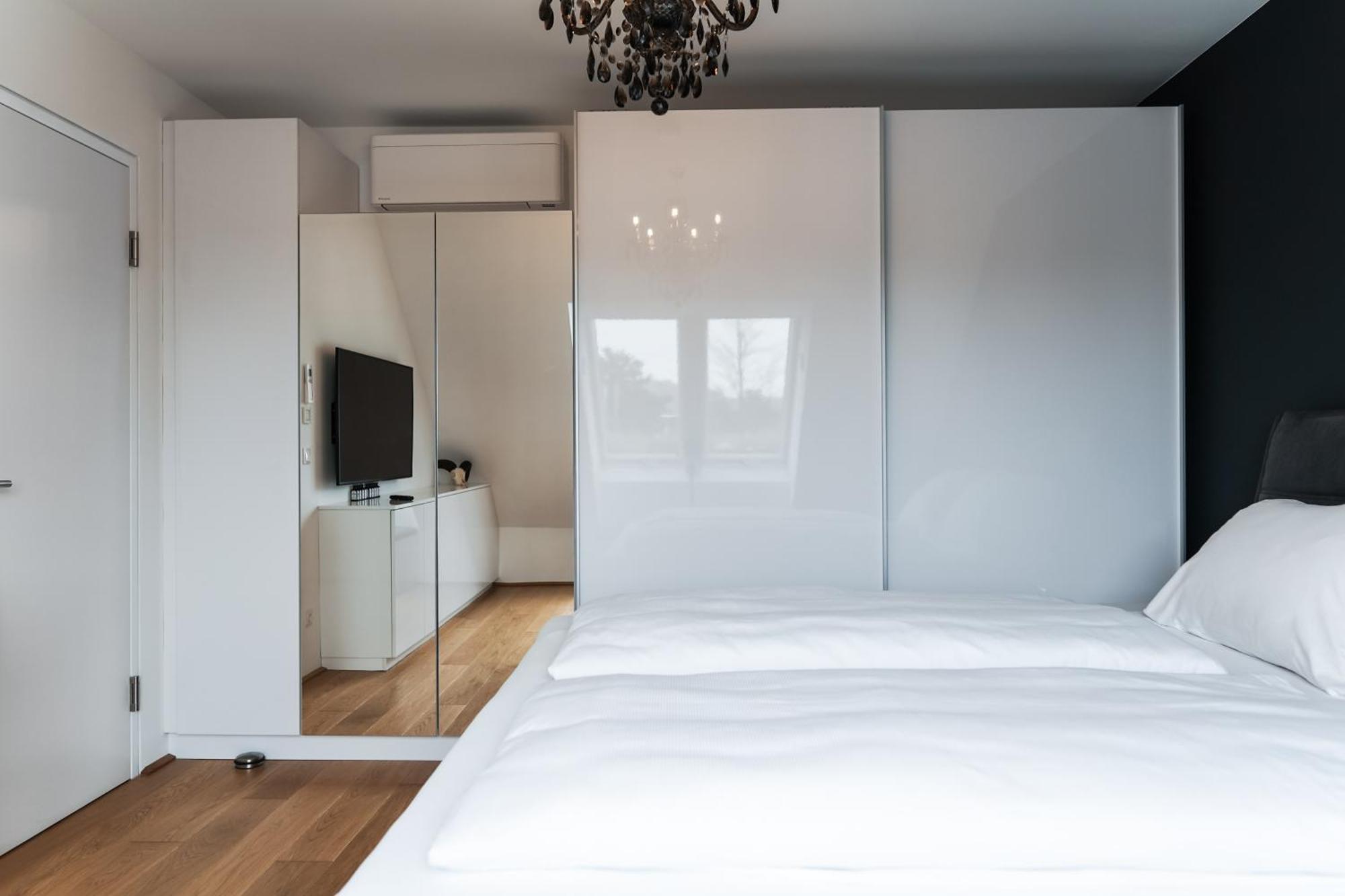 Modern Stylish Design Apartment With Free Parking Emily Vienne Extérieur photo